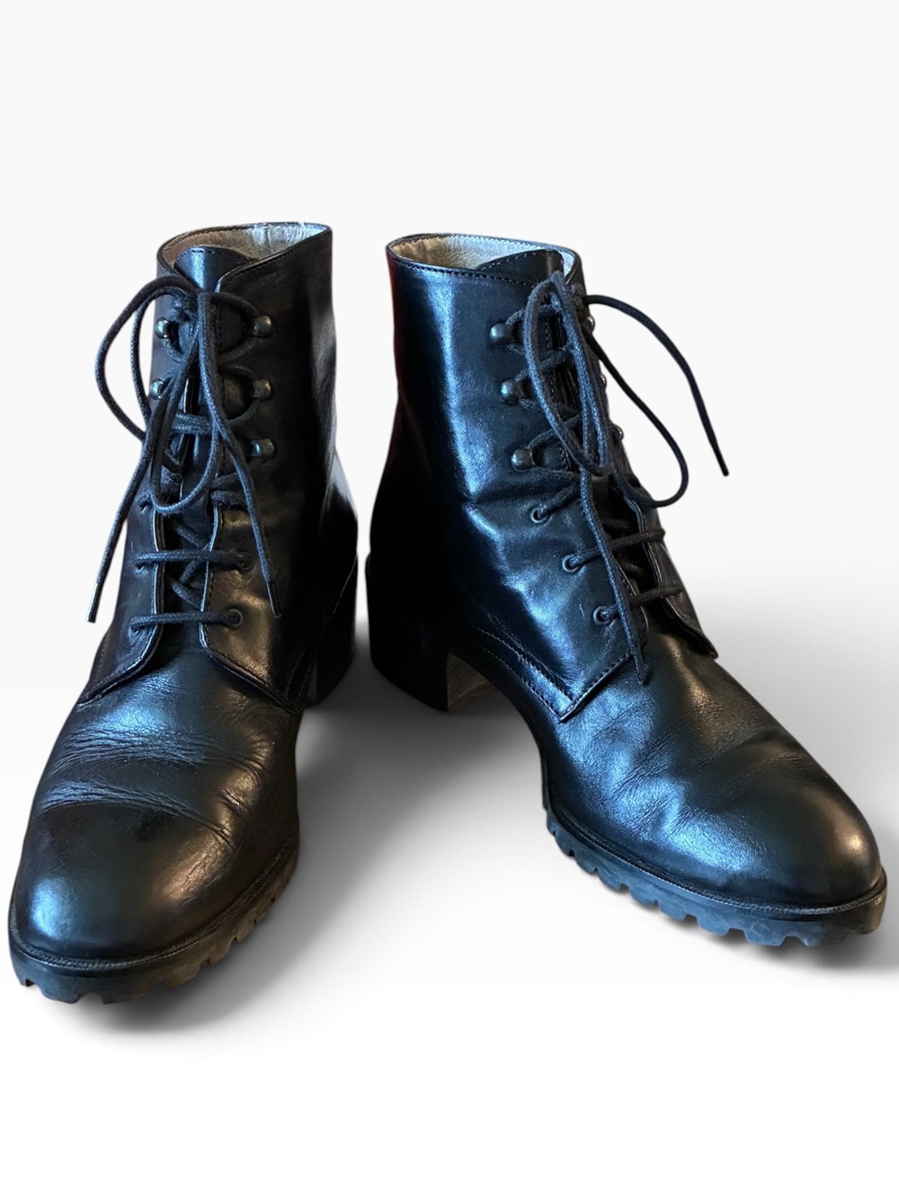 Joan & David lace up granny boots. Black leather. Hand made Italy. Sz 37.5